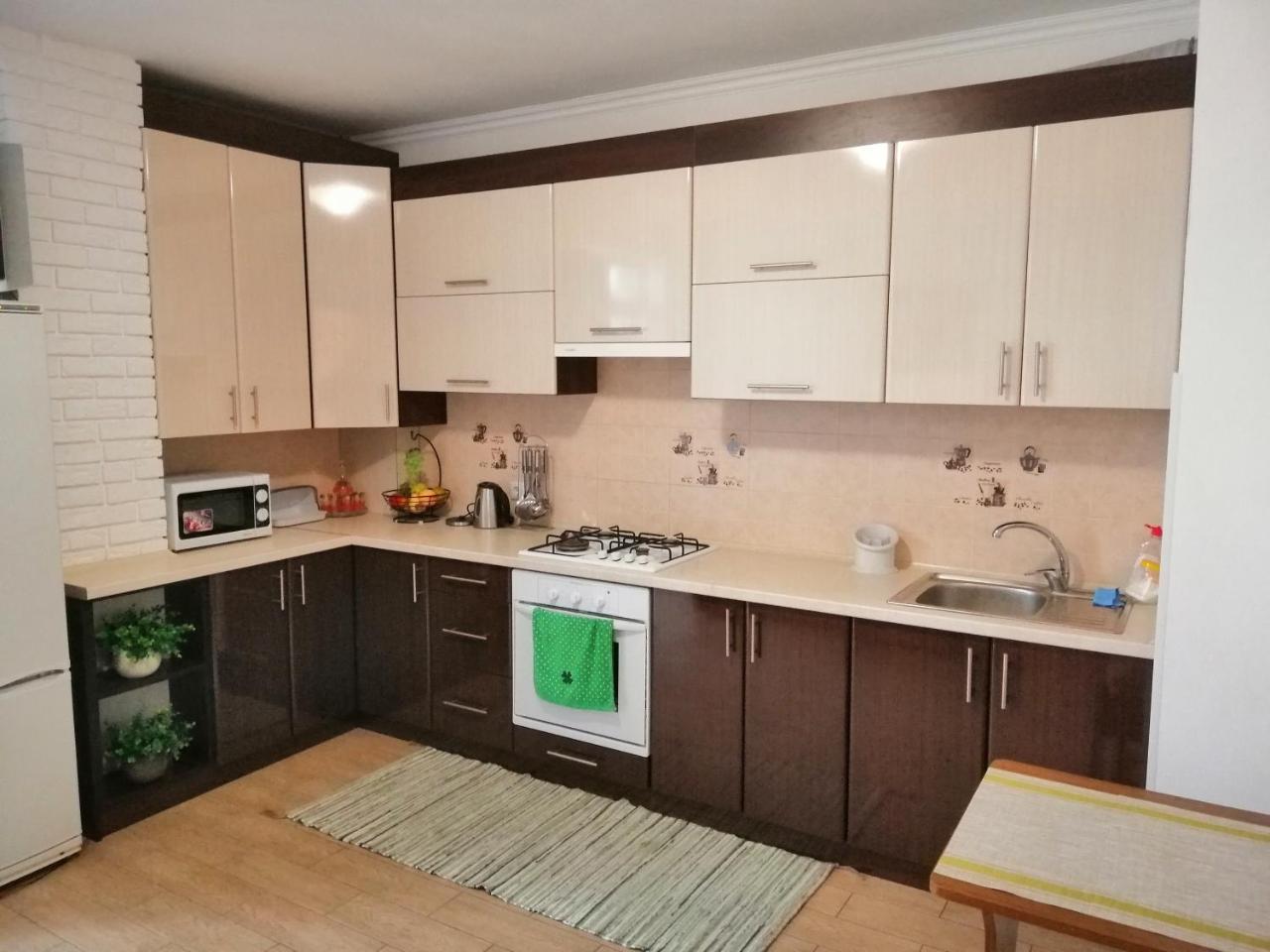 Вулиця Дрогобицька 10В Truskavets Exterior photo